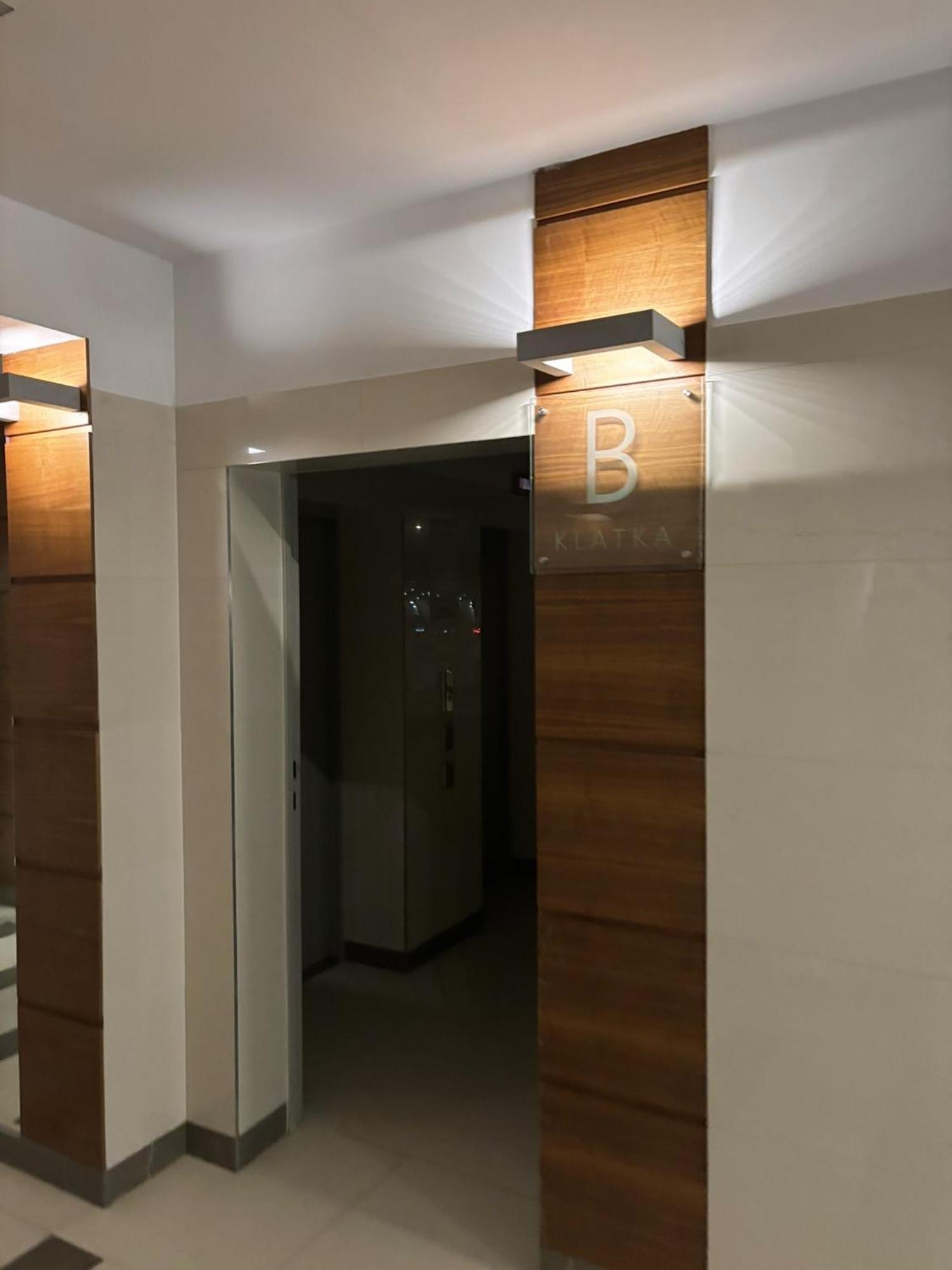 Project Comfort Apartament Zygmunta Slominskiego 5/64 วอร์ซอ ภายนอก รูปภาพ